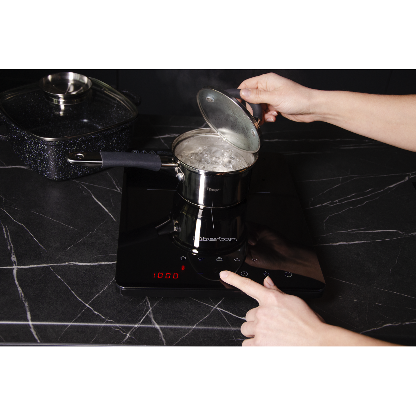 Плита індукційна LIC-3703